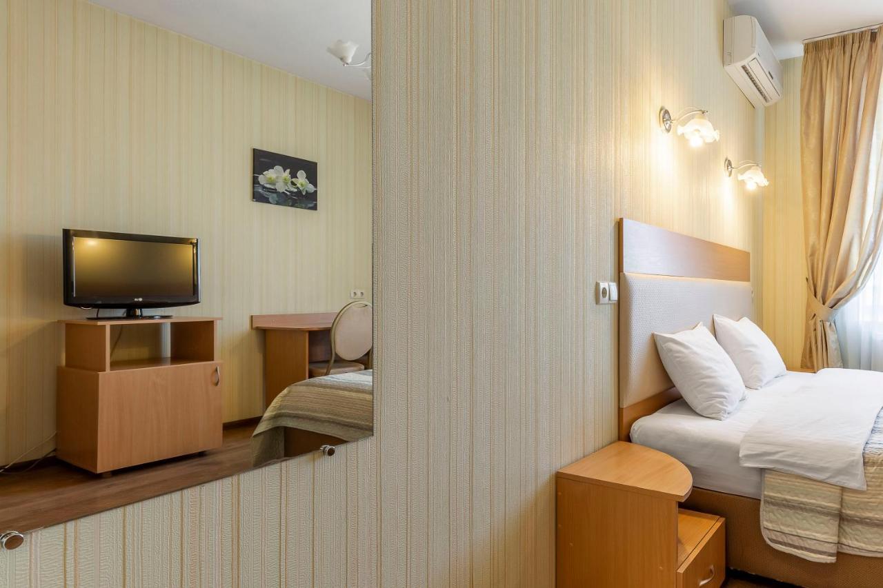 Гостиница Siesta Киев Sofiivska Borshchahivka Exteriér fotografie